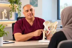 نقشه سایت خانه زانو دکتر شایان توابی - dr tavabi hip burgundy تصویر بازسازیشده مشاوره دکتر شایان توابی با مولاژ لگن؛ اسکراب زرشکی